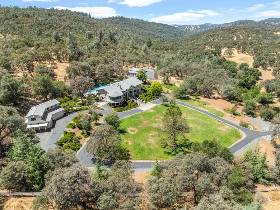 8300 Country Club Lane, Auburn, CA 95602 - #3