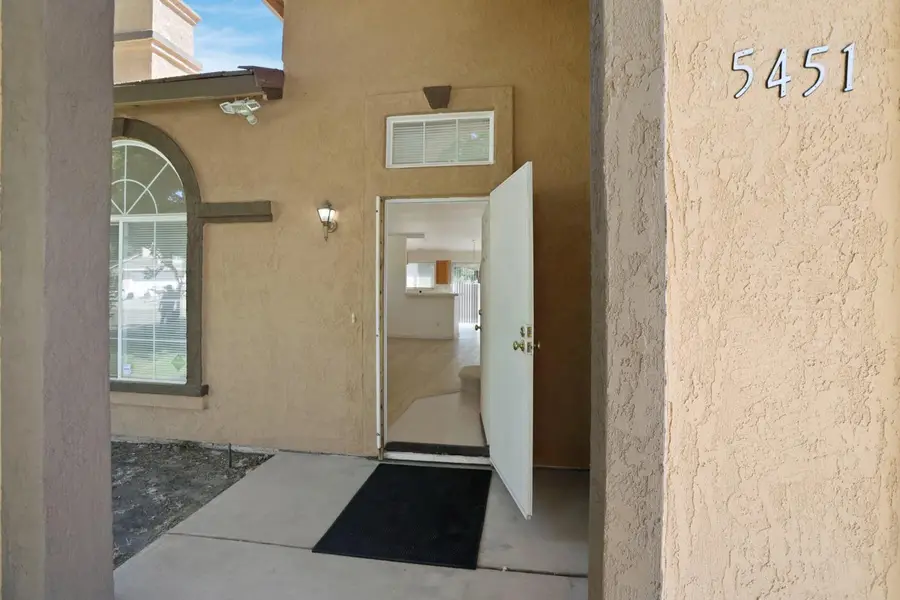 5451 Governor Circle, Stockton, CA 95210 - #2