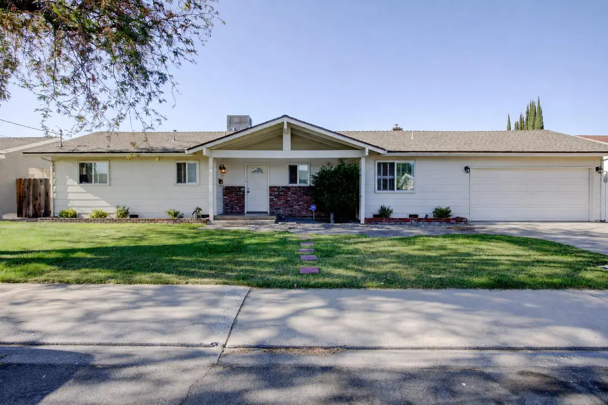 2212 Mauna Loa Drive, Ceres, CA 95307 - #1