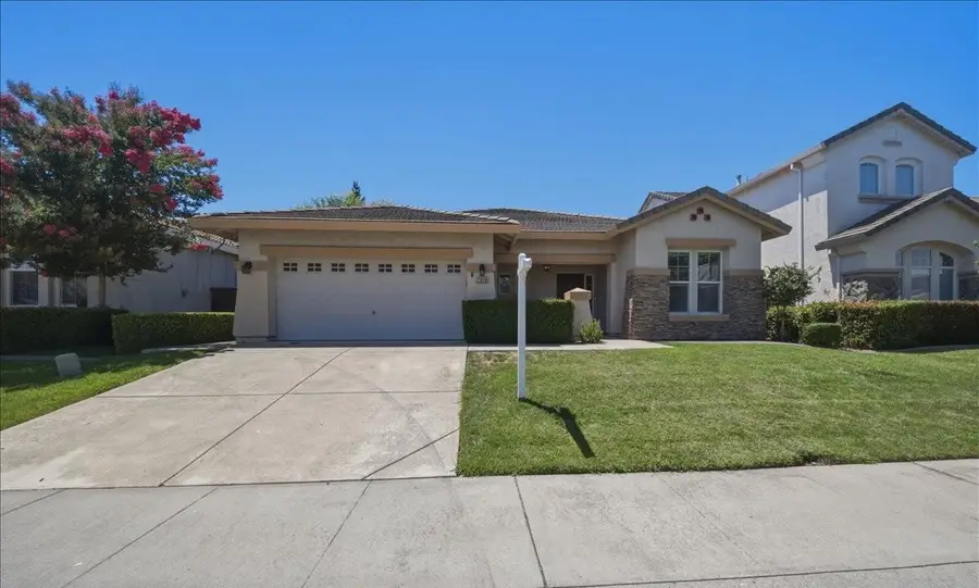 2016 San Esteban Circle, Roseville, CA 95747 - #2