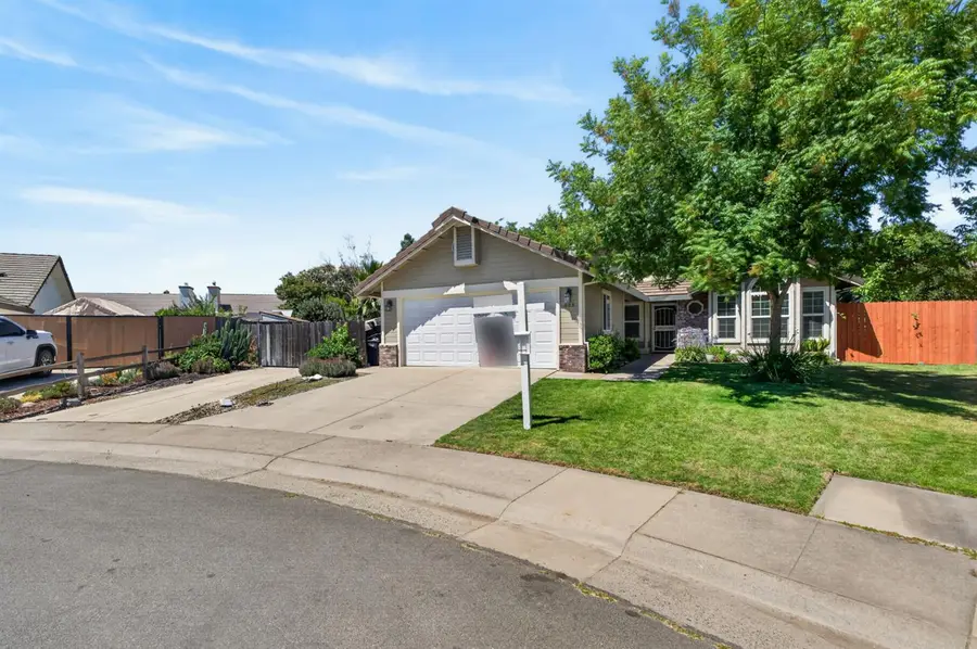 893 Black Canyon Court, Galt, CA 95632 - #2