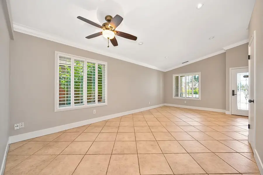 10782 Basie Way, Rancho Cordova, CA 95670 - #3