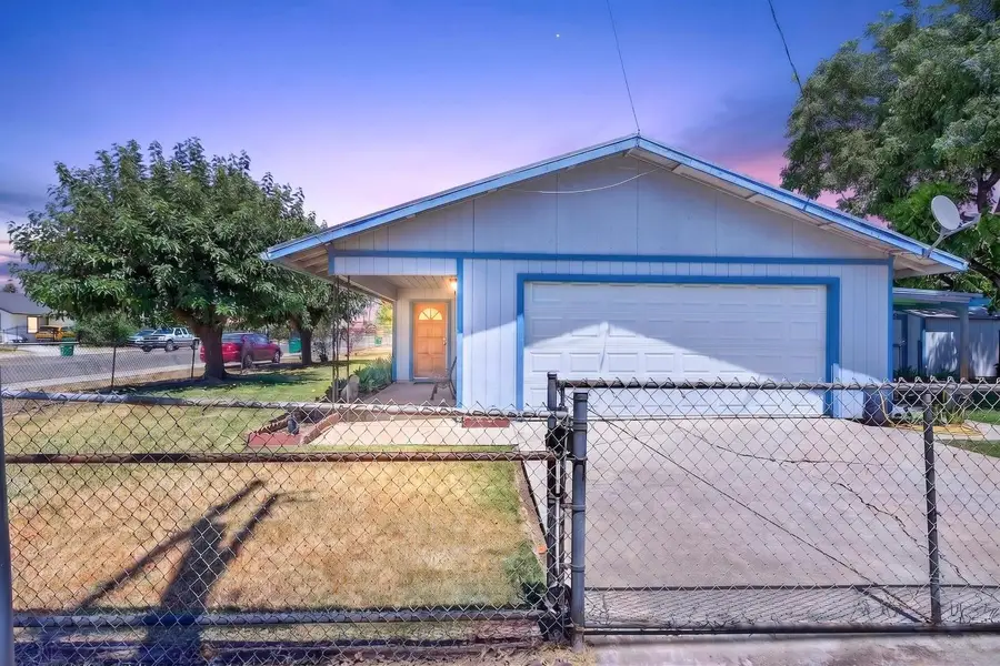12 N Cardinal Avenue, Stockton, CA 95215 - #2