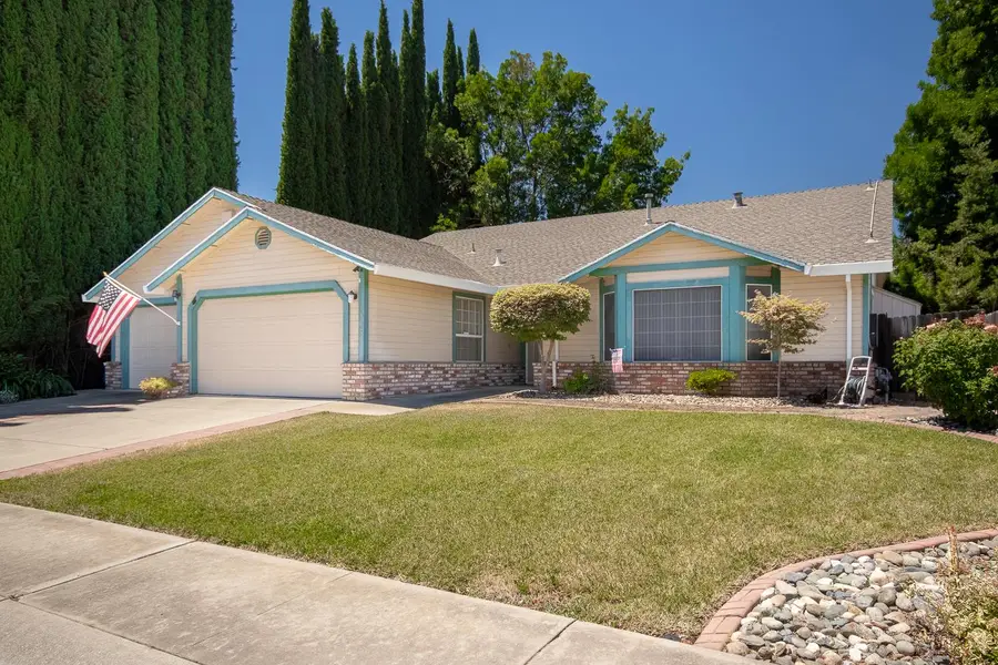 1345 Portola Valley Road, Yuba City, CA 95993 - #3