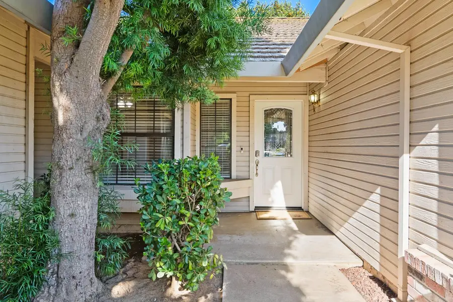 283 Emerald Oak Drive, Galt, CA 95632 - #3