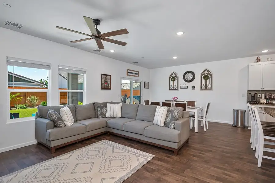 1128 Cedar Drive, Wheatland, CA 95692 - #2