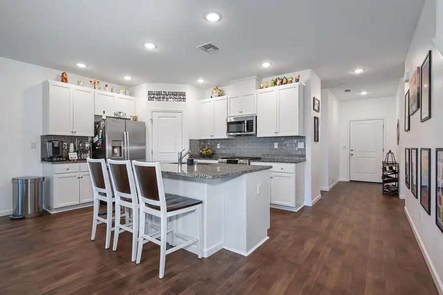 1128 Cedar Drive, Wheatland, CA 95692 - #3