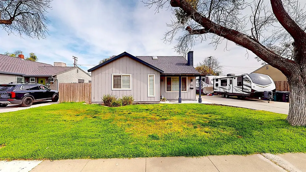 204 N Santa Ana Avenue, Modesto, CA 95354 - #1