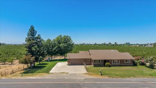 5907 Crow Road, Oakdale, CA 95361