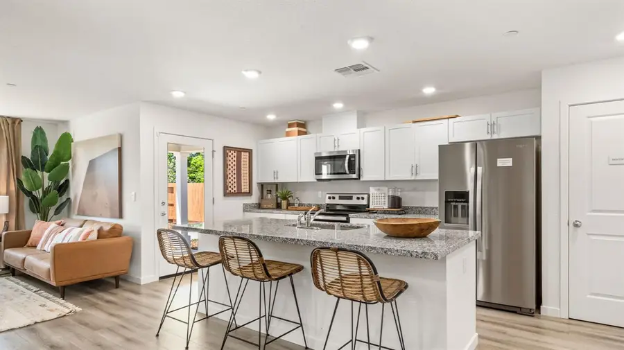 2190 Pioneer Drive, Yuba City, CA 95993 - #2