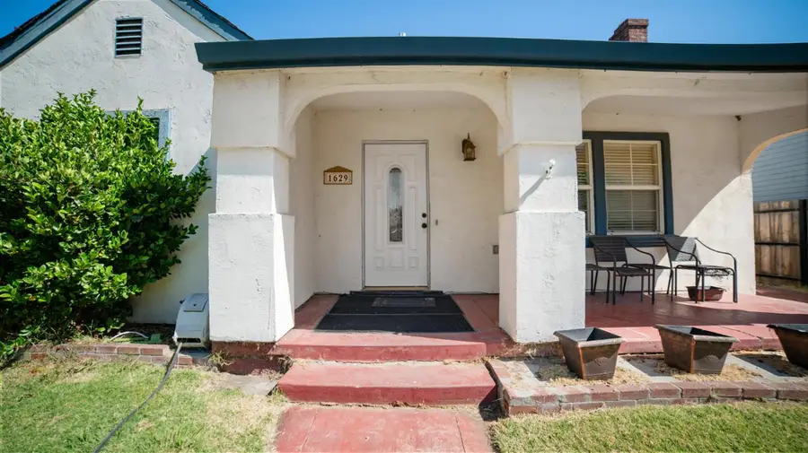 1629 W Poplar Street, Stockton, CA 95203 - #2