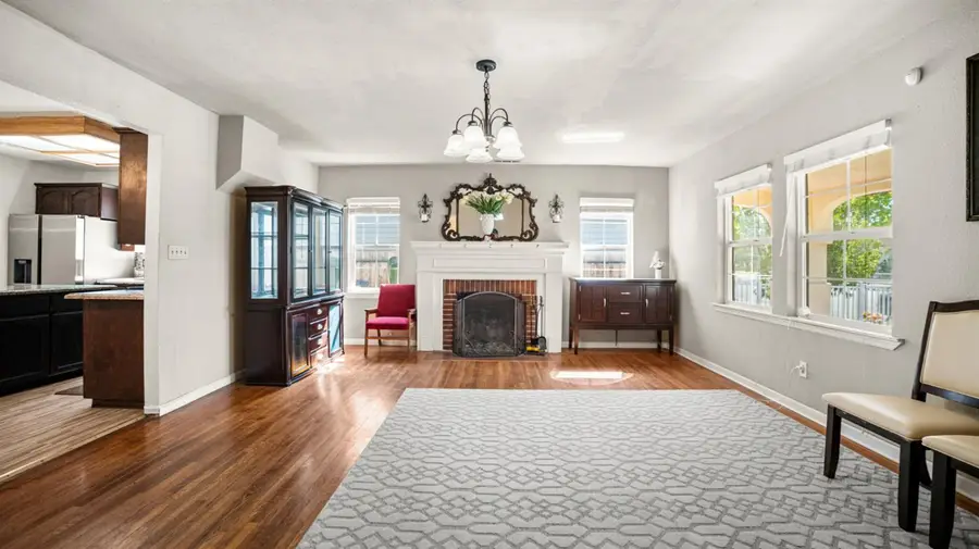 1629 W Poplar Street, Stockton, CA 95203 - #3