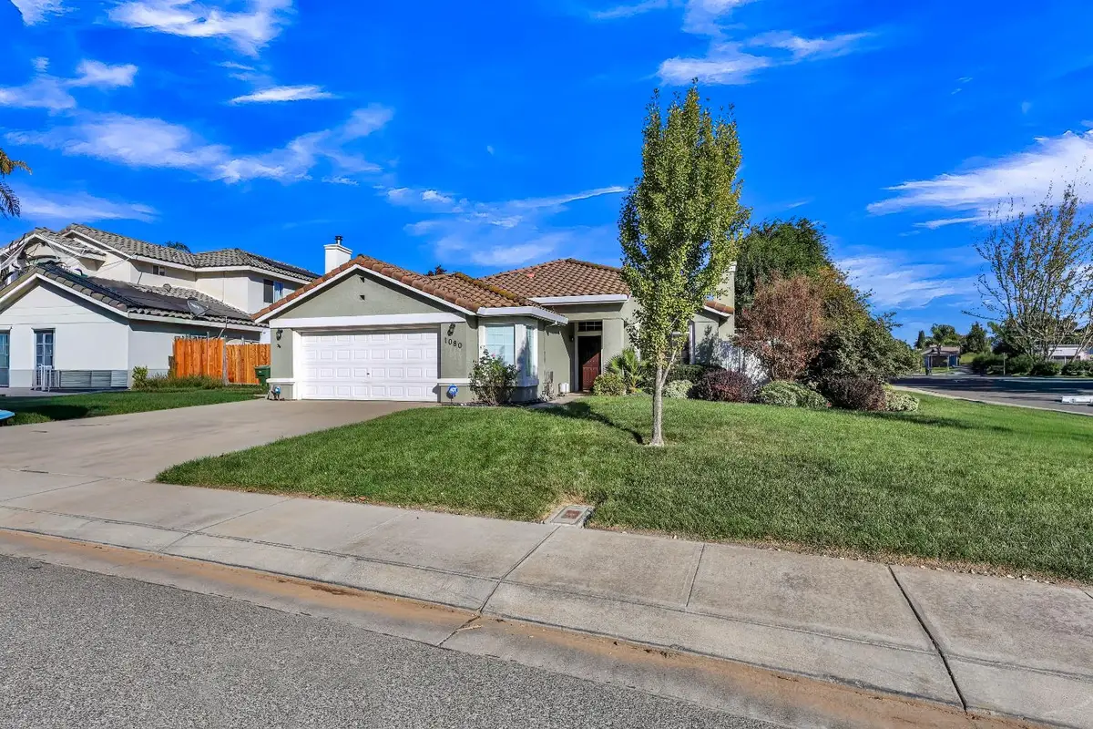 1080 Zumstein Drive, Ripon, CA 95366 - #1