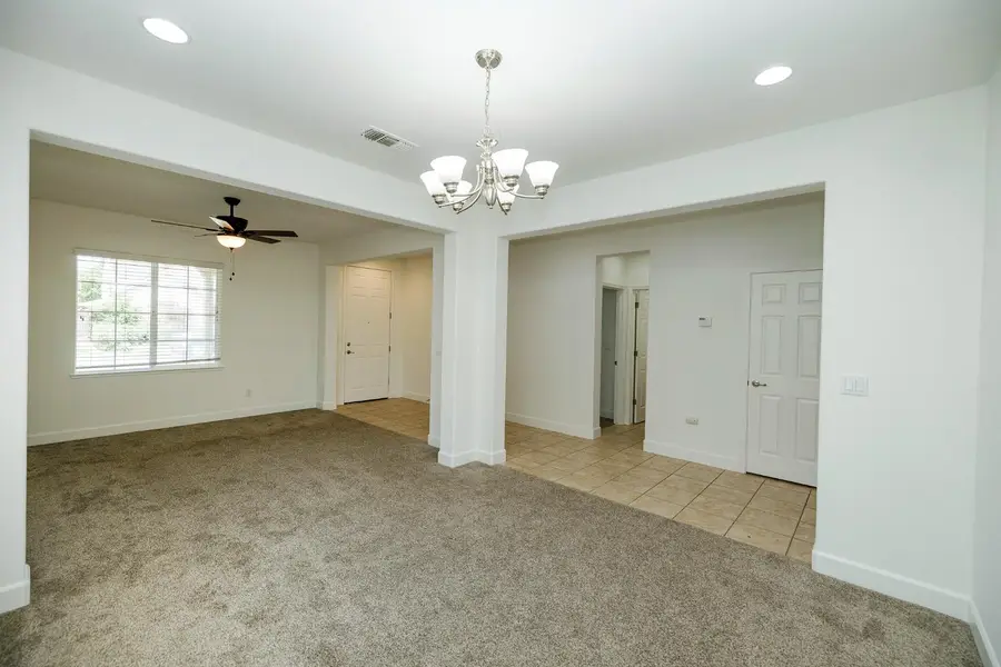 2049 Baluchi Way, Oakdale, CA 95361 - #3