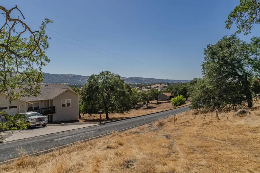 2205 Arrowhead Street, Copperopolis, CA 95228 - #3