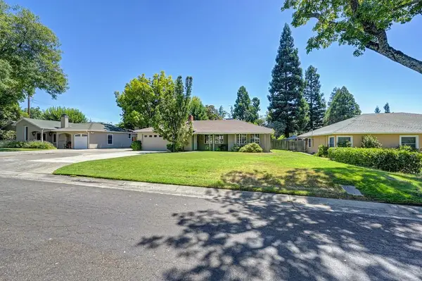 4320 Ravenwood Avenue, Sacramento, CA 95821