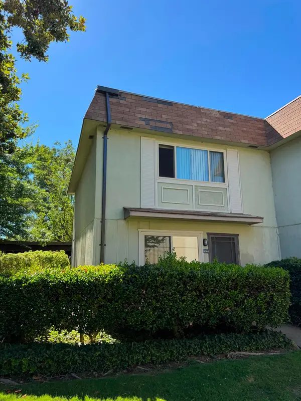 8741 Woodman Way #A, Sacramento, CA 95826