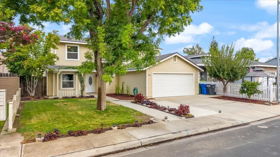 2061 Royal Wood Lane, Turlock, CA 95380 - #3