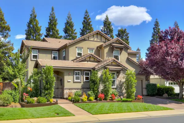 445 Westlake Drive, West Sacramento, CA 95605