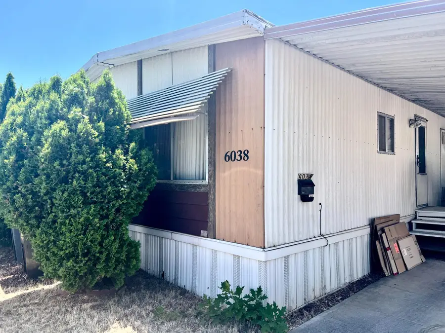 6038 Revolution Lane, Citrus Heights, CA 95610 - #2