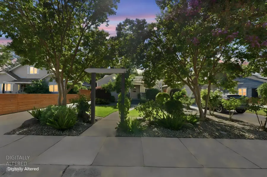 4116 57th Street, Sacramento, CA 95820 - #3