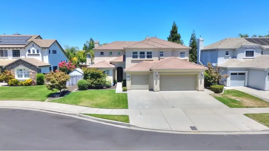 565 Bodeson Court, Ripon, CA 95366 - #2