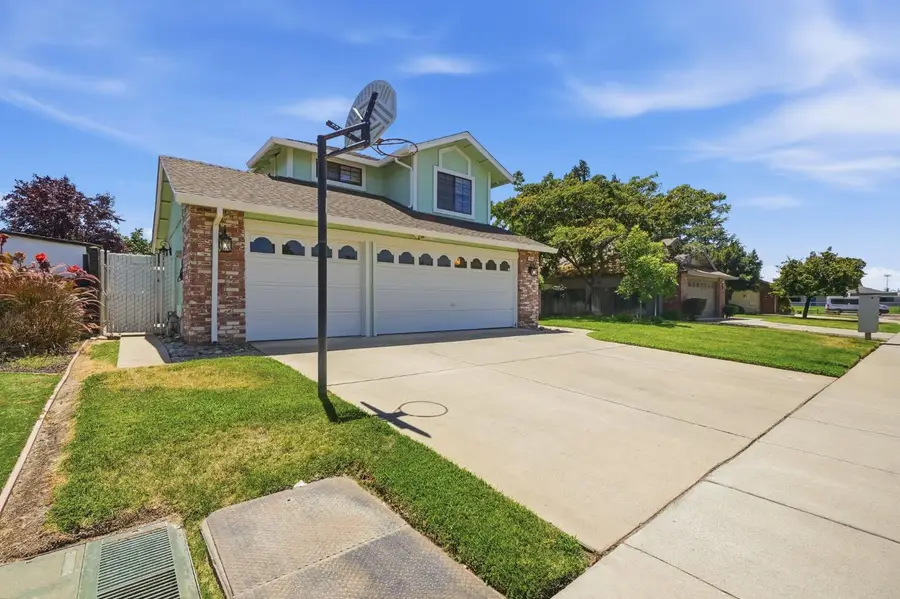 1552 Parkview Street, Manteca, CA 95337 - #3