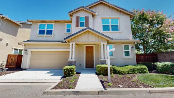 2212 Gallery Drive, Riverbank, CA 95367
