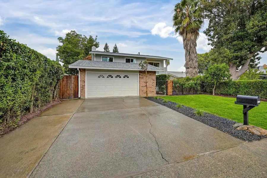 2613 Yuma Circle, Sacramento, CA 95827 - #3