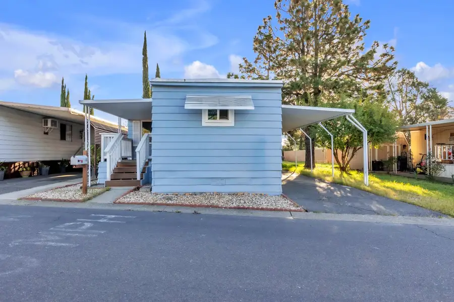 10035 Mills Station Road #16, Sacramento, CA 95827 - #3