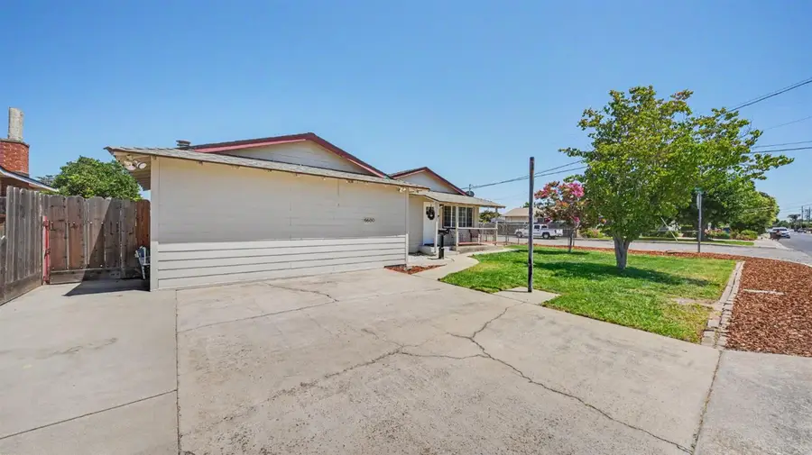 6600 8th Street, Riverbank, CA 95367 - #3
