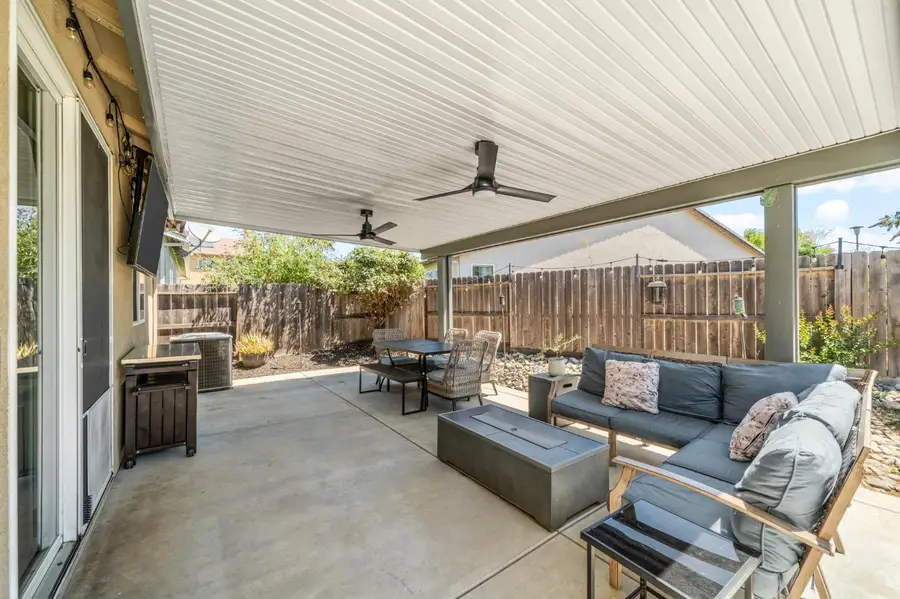 1221 Hamel Way, Galt, CA 95632 - #3