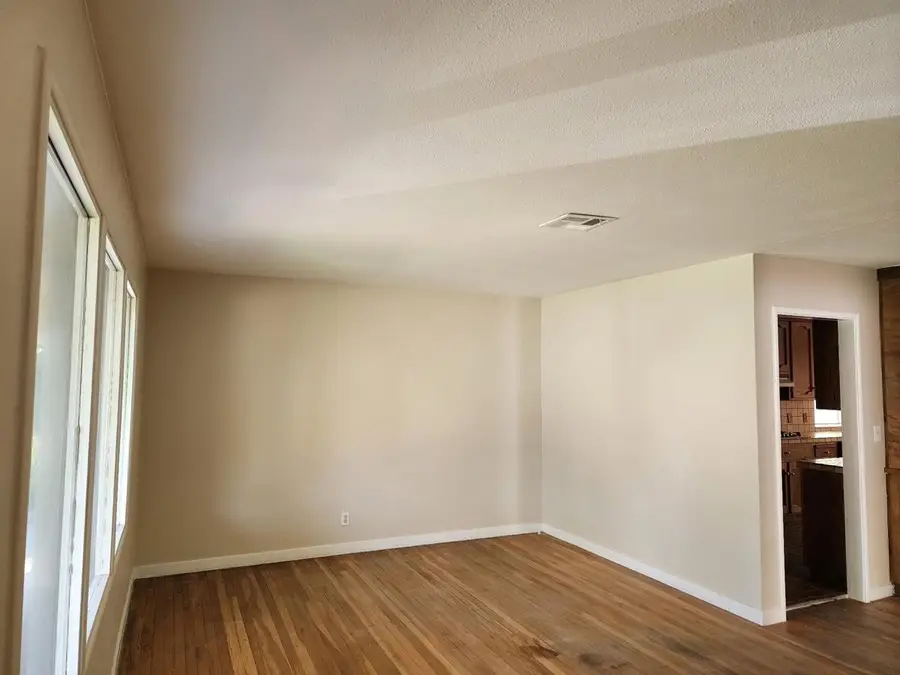 12 E Mckenzie Avenue, Stockton, CA 95204 - #2