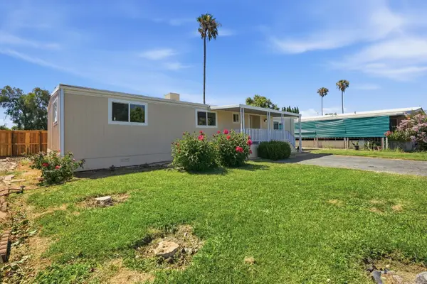 4900 N Highway 99 #50, Stockton, CA 95212
