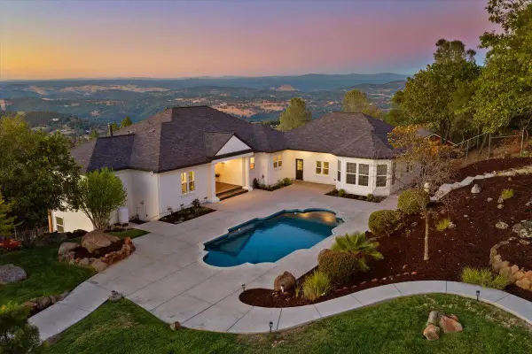 3565 Farview Court, Rescue, CA 95672