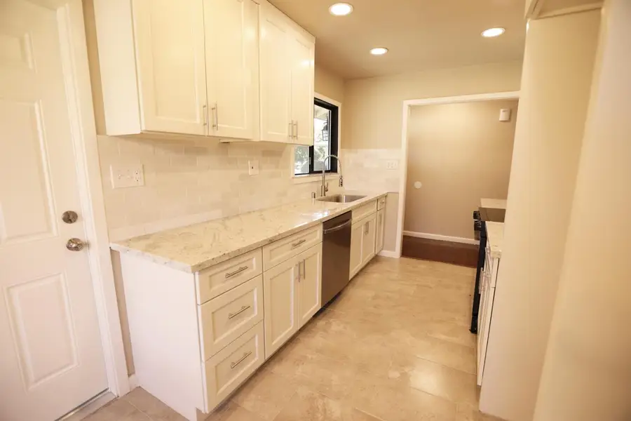 1712 W Locust Street, Lodi, CA 95242 - #3
