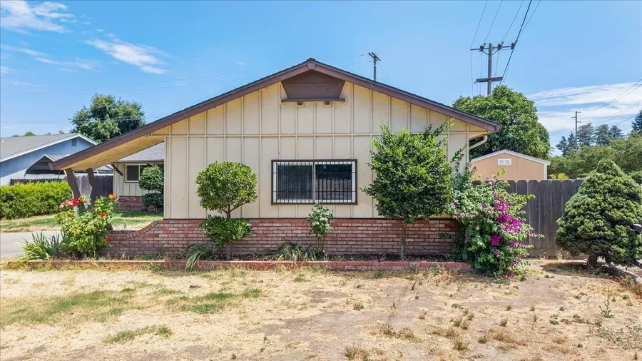720 Woodrow Avenue, Modesto, CA 95350 - #3