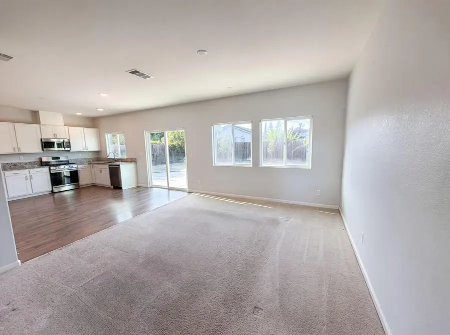 8224 Kossum Way, Elk Grove, CA 95624 - #3