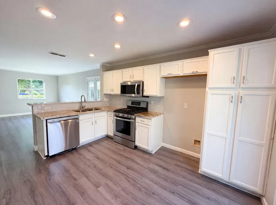 4319 Monhegan Way, Mather, CA 95655 - #2