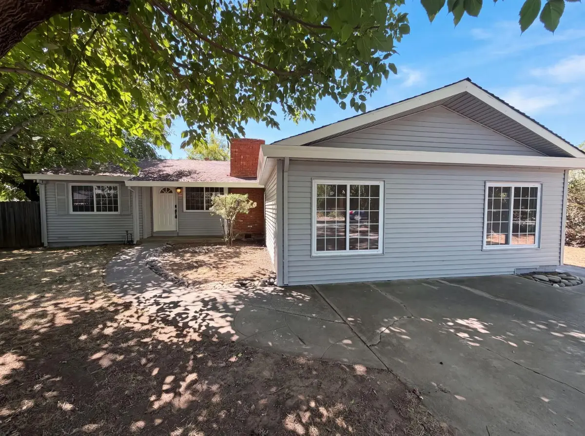 209 Bryan Avenue, Roseville, CA 95661 - #1