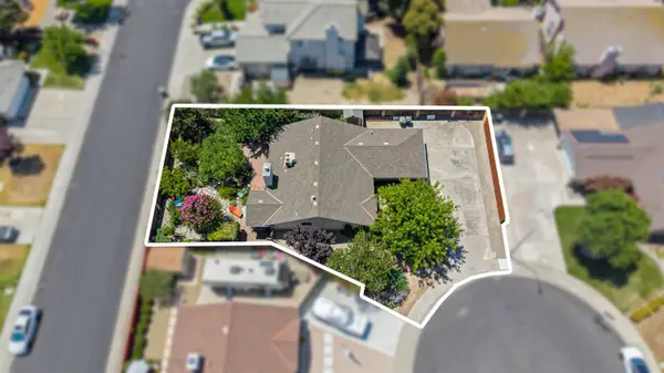 1138 Kathy Court, Ripon, CA 95366