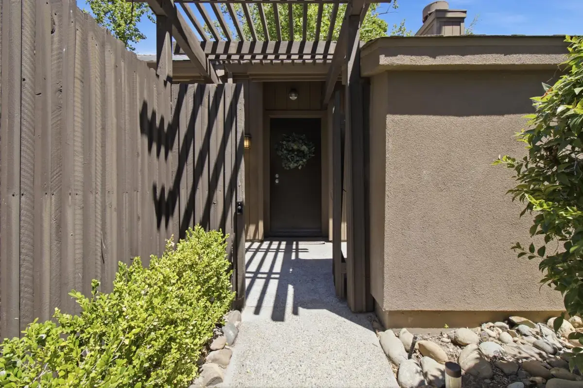 653 Woodside Sierra #1, Sacramento, CA 95825 - #1