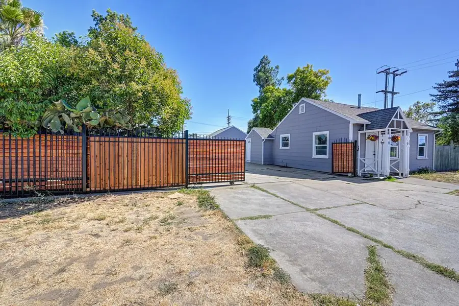 2820 Fruitridge Road, Sacramento, CA 95820 - #3