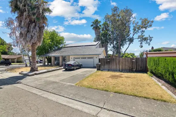 4017 Chatsworth Circle, Stockton, CA 95209
