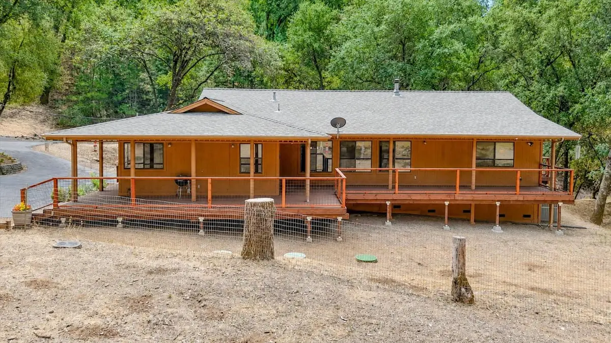 19691 Wolf Creek Road, Grass Valley, CA 95949 - #1