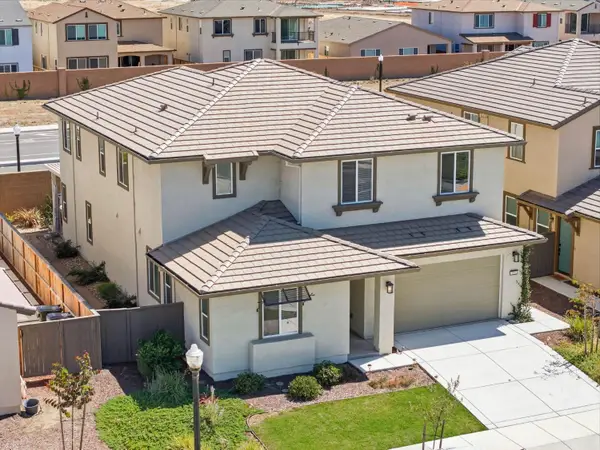 3912 Azul Way, Sacramento, CA 95835