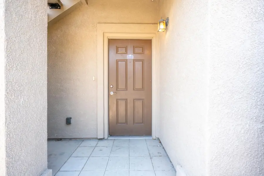 4200 E Commerce Way #1611, Sacramento, CA 95834 - #3