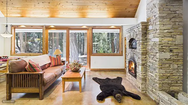 1404 Karock Road, Dorrington, CA 95223