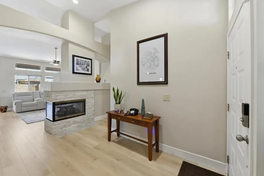7112 Sunpace Lane, Sacramento, CA 95828 - #2