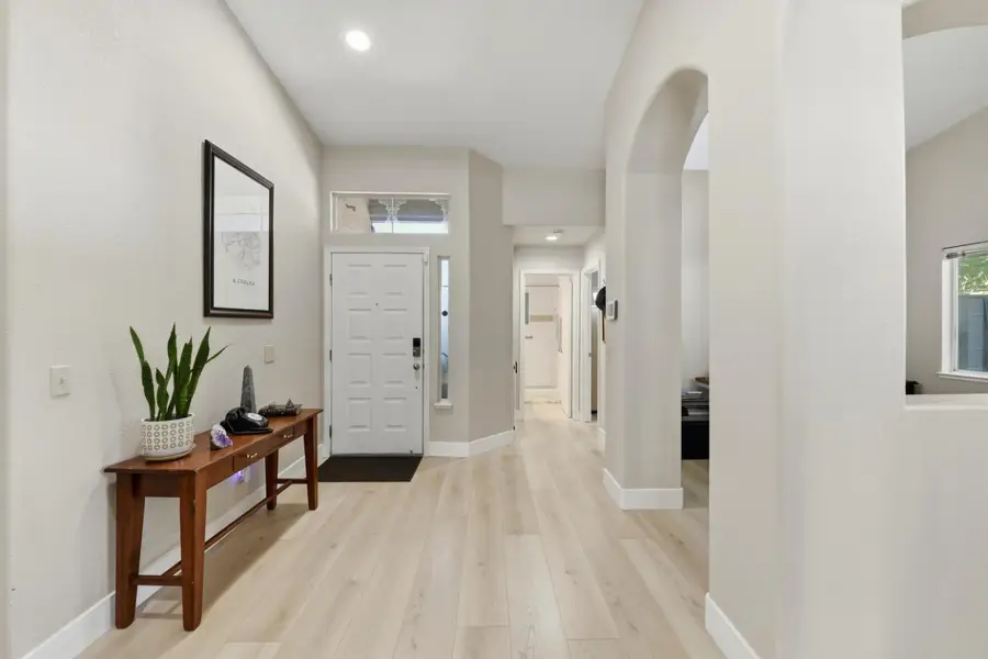 7112 Sunpace Lane, Sacramento, CA 95828 - #3